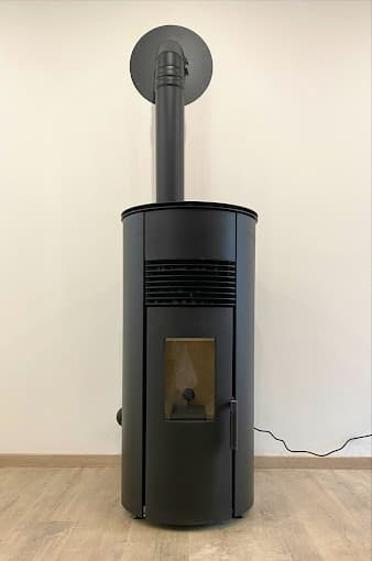 Poêle à bois contemporain